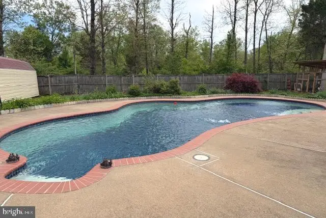 9609 Norfolk St, Manassas, VA 20109 - #2