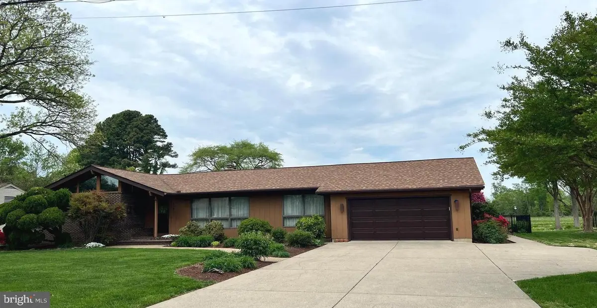 908 Bay St, Woodbridge, VA 22191 - #1