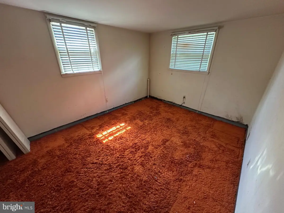 13907 Lynhurst Dr, Woodbridge, VA 22193 - #1