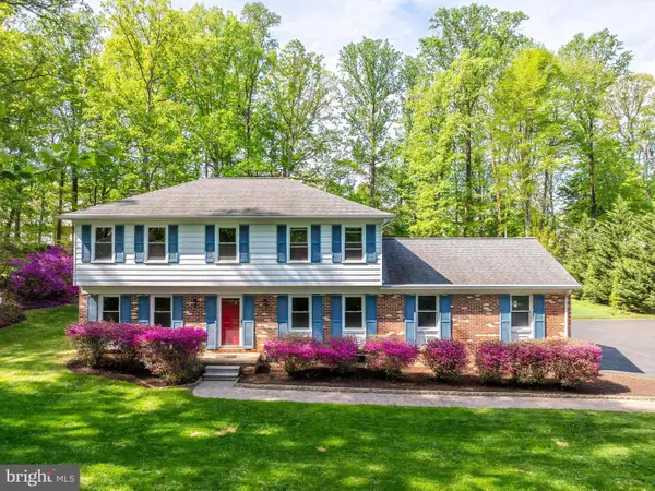 12801 Rockwood Ln, WOODBRIDGE, VA 22192