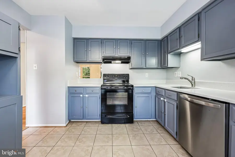2856 Burgundy Pl, Woodbridge, VA 22192 - #3