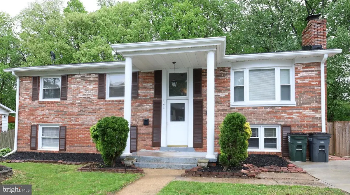 13629 Kingsman Rd, Woodbridge, VA 22193 - #1