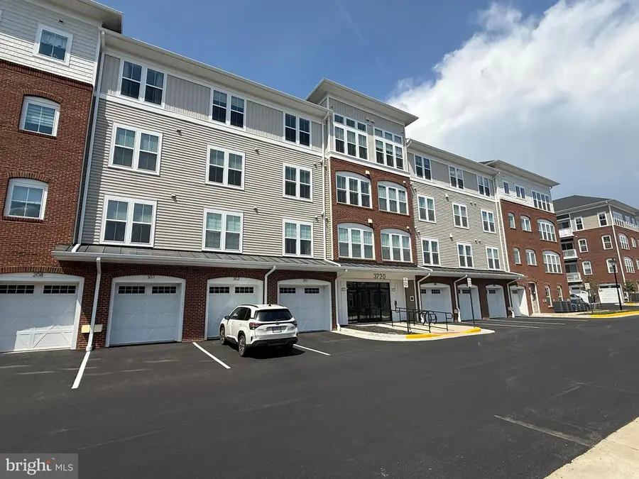 3720 Havertill Ln, Woodbridge, VA 22193 - #2