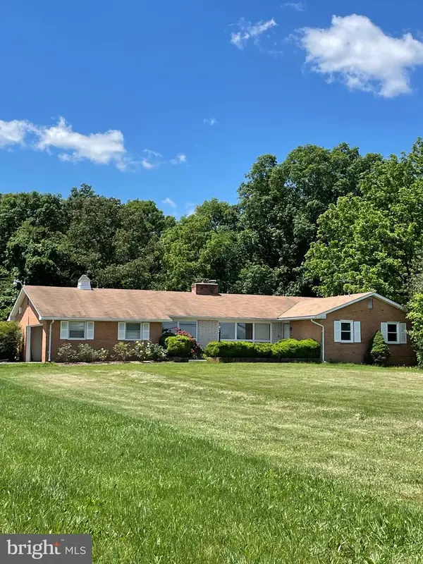 13640 Aden Rd, NOKESVILLE, VA 20181