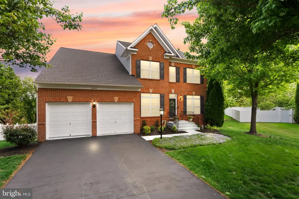 16609 Badger Ct, Dumfries, VA 22026 - #1
