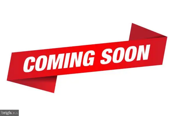 16202 Edgewood Dr, DUMFRIES, VA 22025