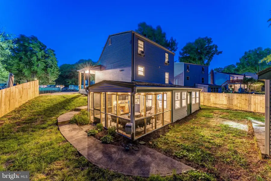 13822 Rockford Ct, Woodbridge, VA 22193 - #3