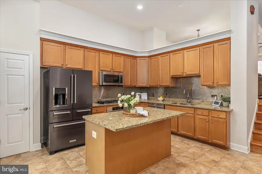 2158 Oberlin Dr, Woodbridge, VA 22191 - #3