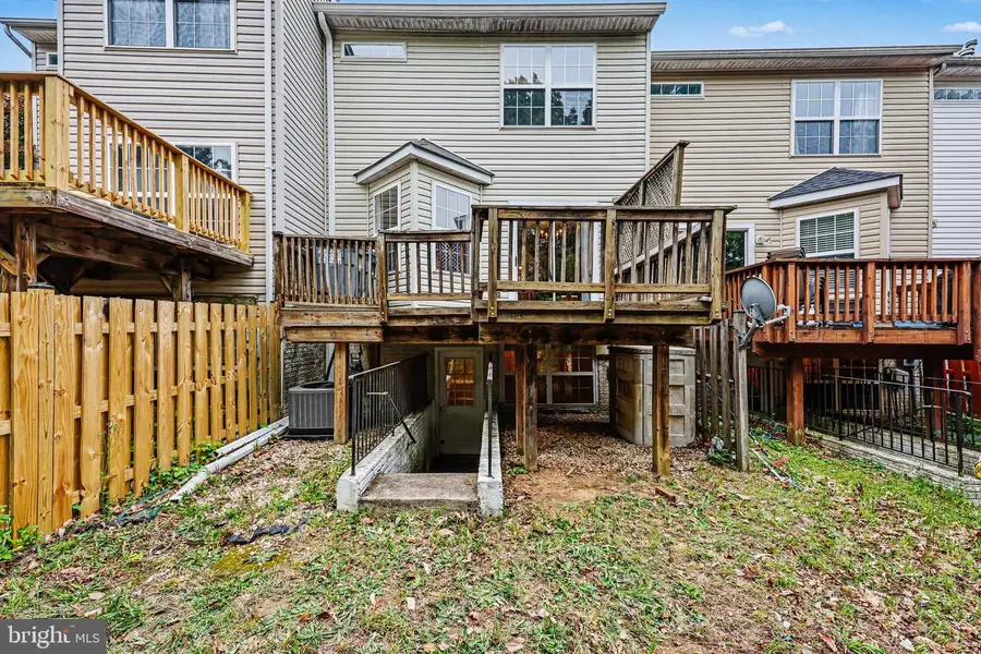 3362 Vineland Pl, Dumfries, VA 22026 - #3