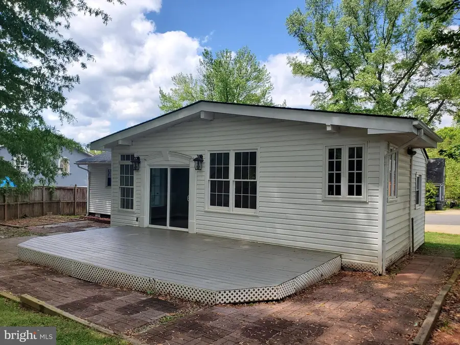 13811 Greenwood Dr, Woodbridge, VA 22193 - #3