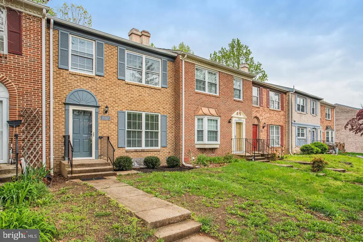 15327 Blacksmith Ter, Woodbridge, VA 22191 - #1