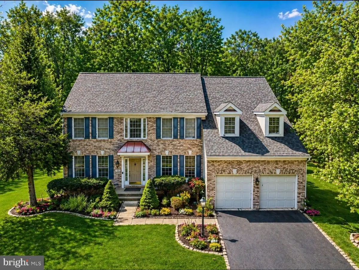 17602 Deweys Run Ln, Dumfries, VA 22026 - #1