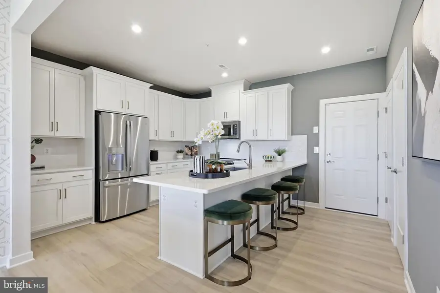 17648 Hawkins Ln, Dumfries, VA 22026 - #2