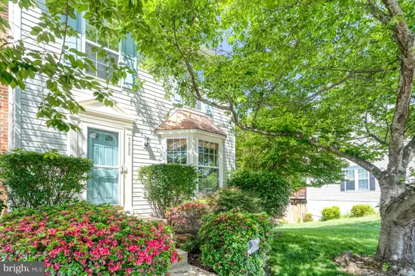 7030 Rogue Forest Ln, GAINESVILLE, VA 20155