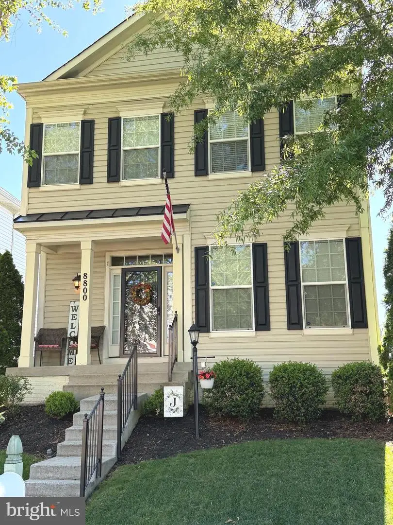8800 Yellow Hammer Dr, Gainesville, VA 20155 - #2