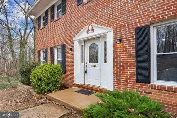 16048 Fairway Dr, DUMFRIES, VA 22025