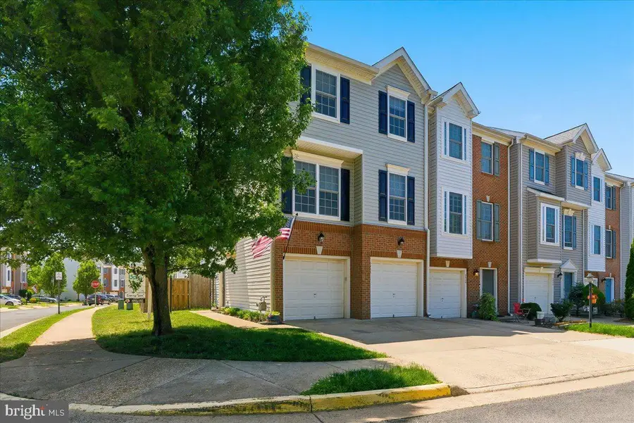 8928 Brewer Creek Pl, Manassas, VA 20109 - #2