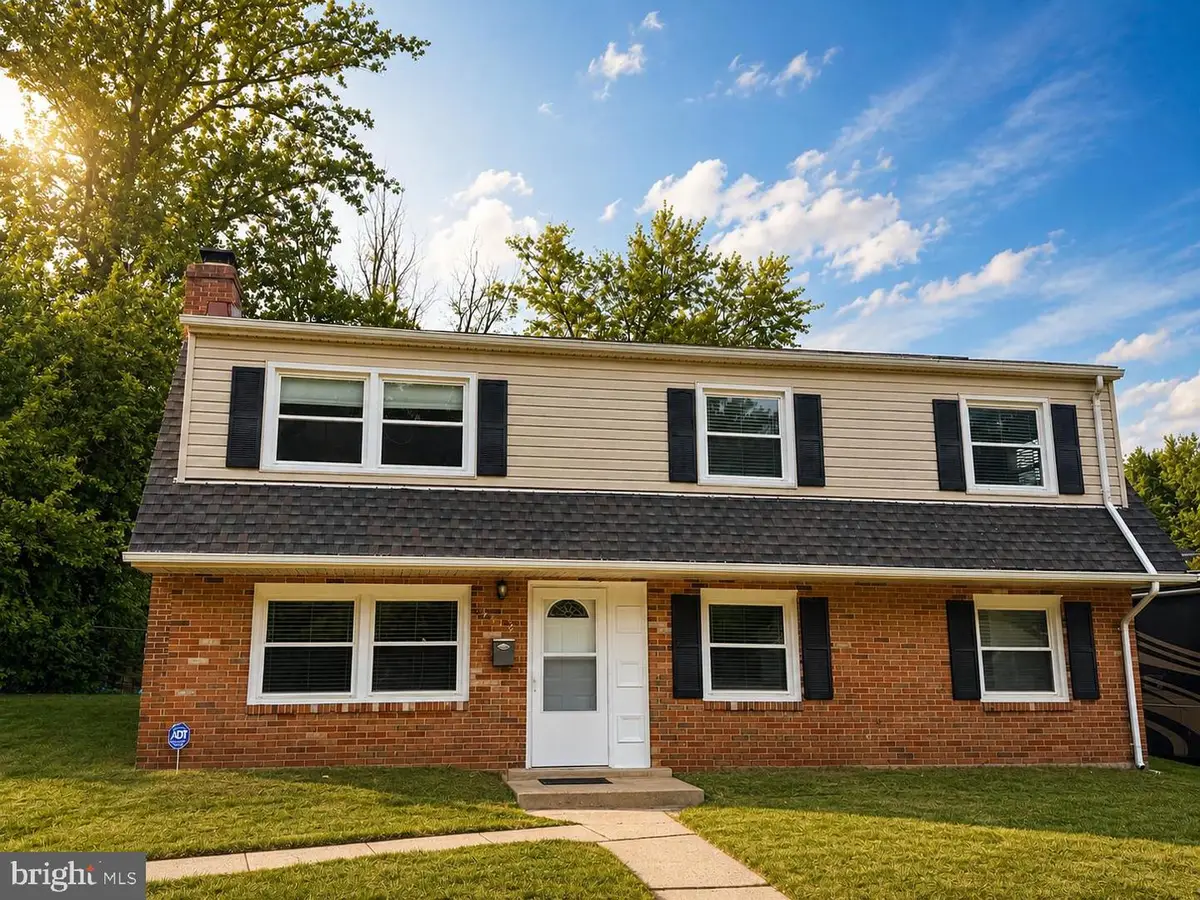 4112 Glendale Rd, Woodbridge, VA 22193 - #1