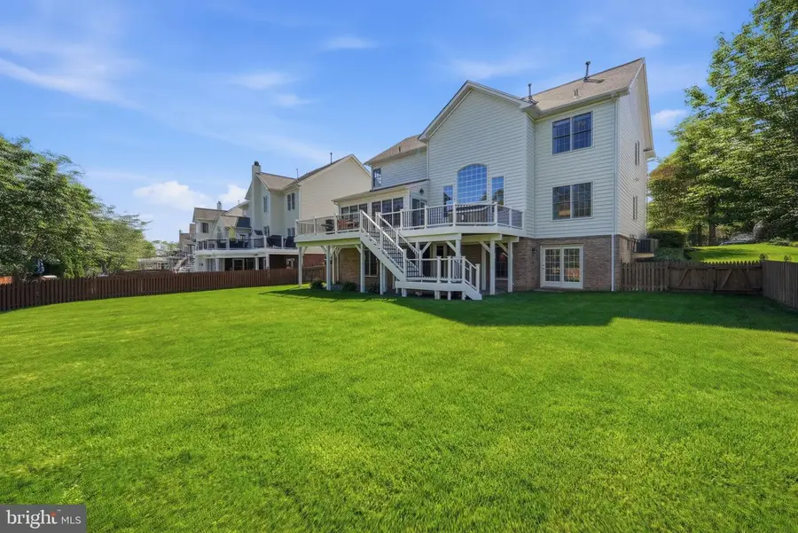 15137 Golf View Dr, Haymarket, VA 20169 - #3