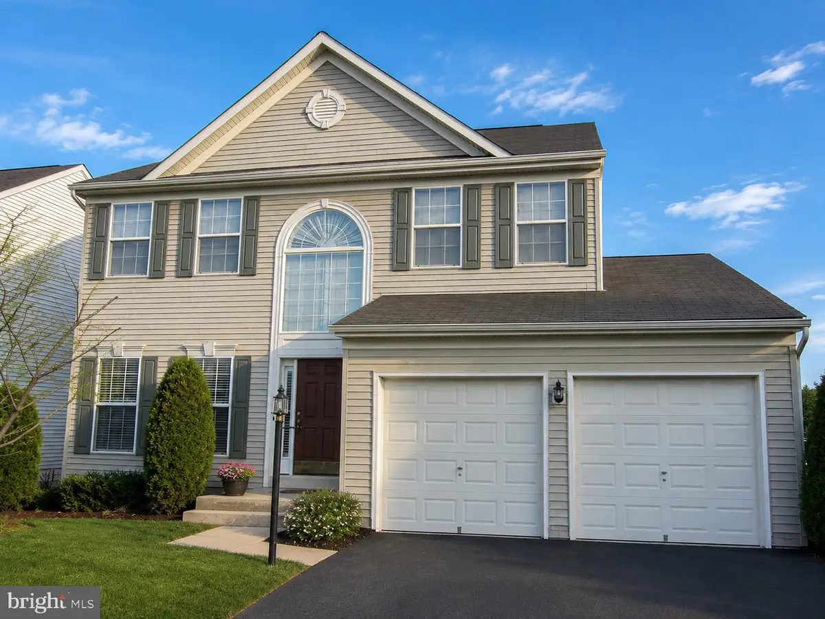 14357 Fallsmere Cir, Gainesville, VA 20155 - #1