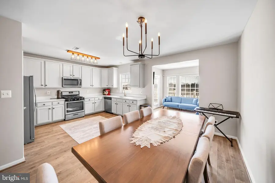 6340 Cullen Pl, Haymarket, VA 20169 - #3