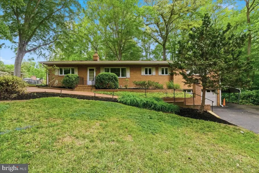 18309 Cabin Rd, Triangle, VA 22172 - #2
