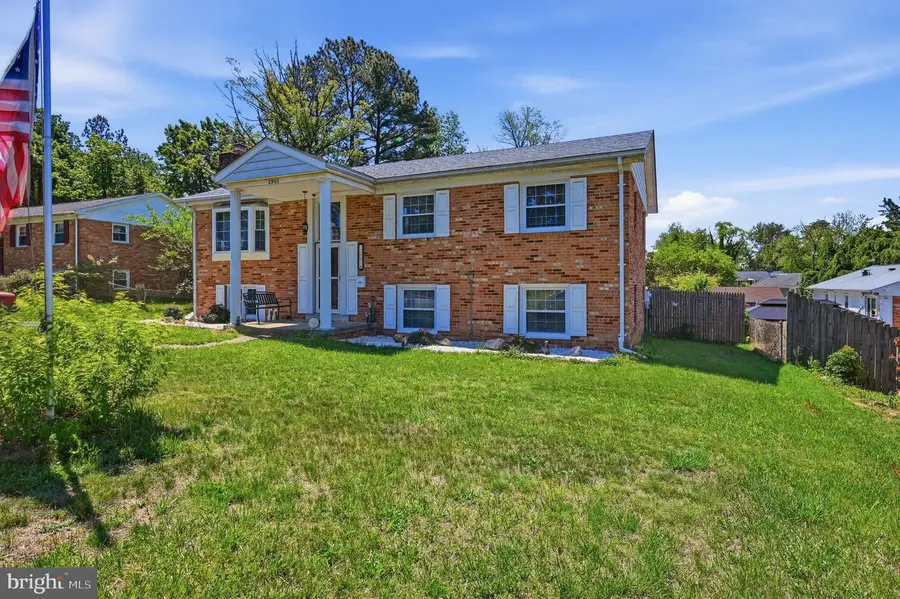 2903 Adams St, Woodbridge, VA 22193 - #3