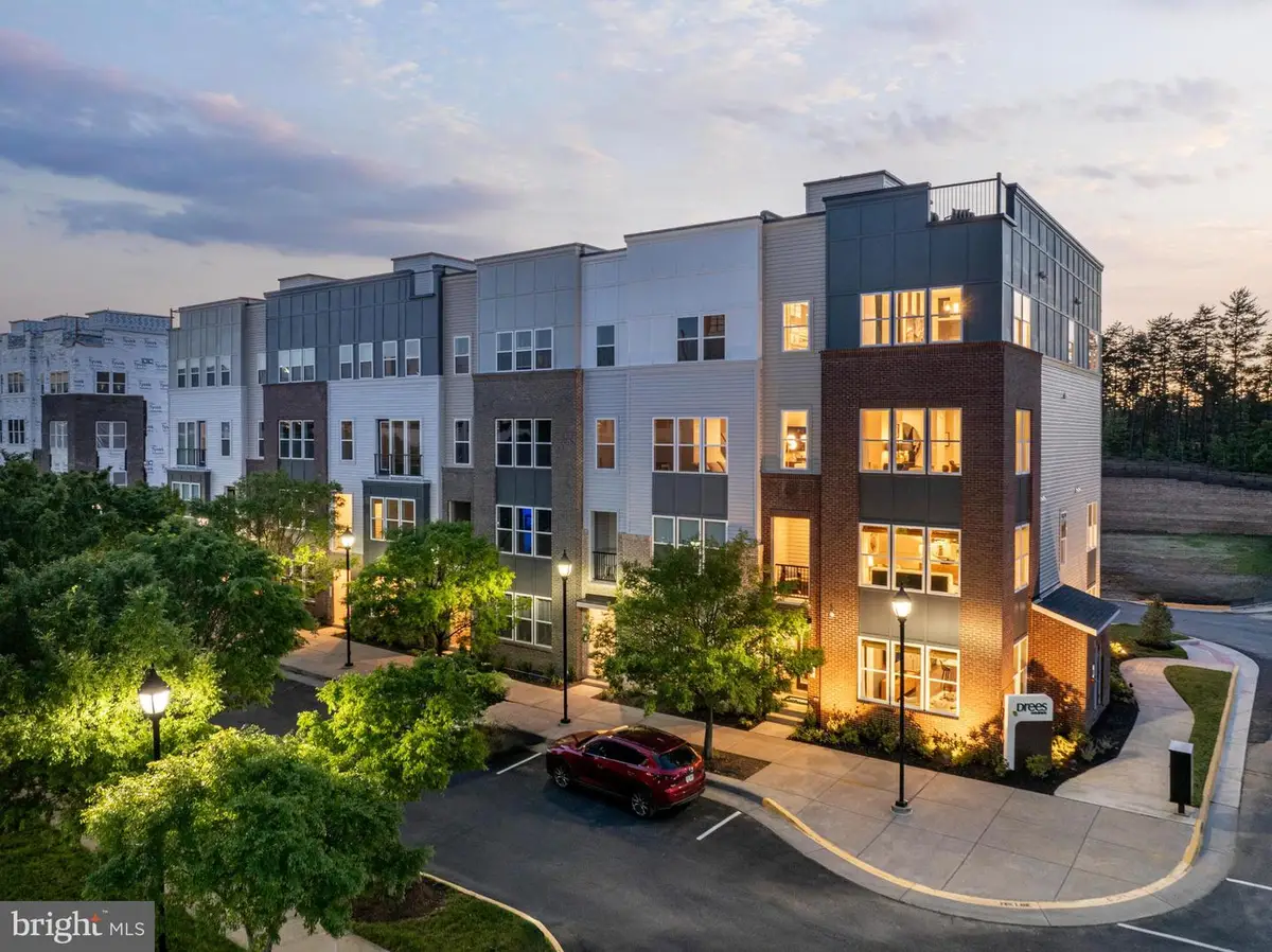 2558 Neabsco Common Pl, Woodbridge, VA 22191 - #1