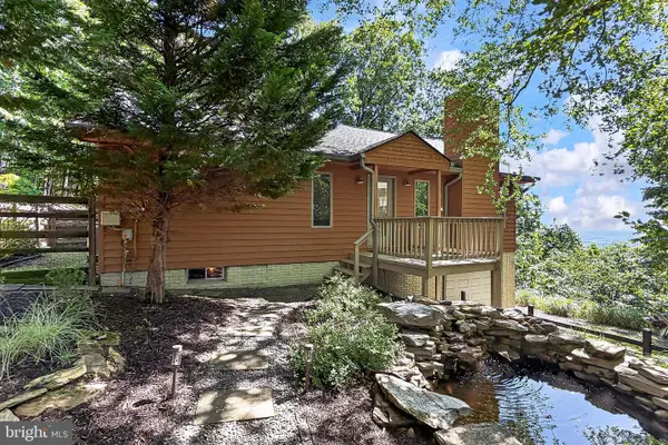 2090 Painter Ct, HAYMARKET, VA 20169