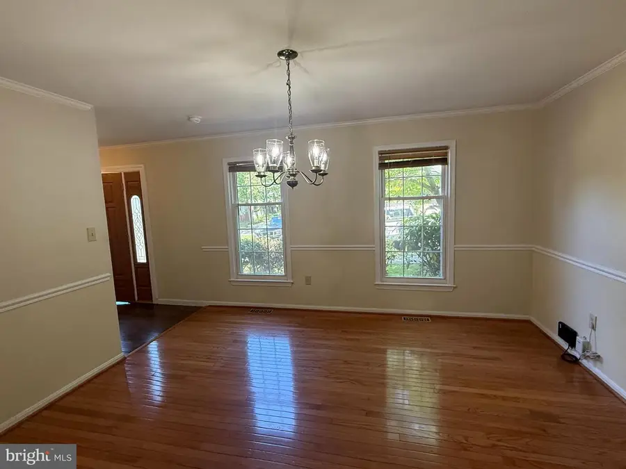 4091 Shady Knoll Ct, Dumfries, VA 22025 - #3