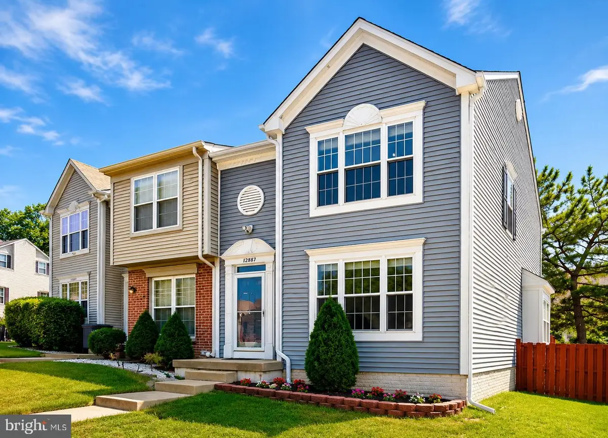 12887 Hunterbrook Dr, Woodbridge, VA 22192 - #1
