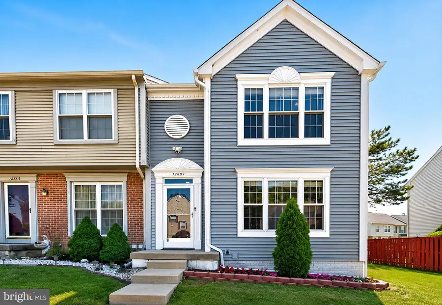 12887 Hunterbrook Dr, Woodbridge, VA 22192 - #2