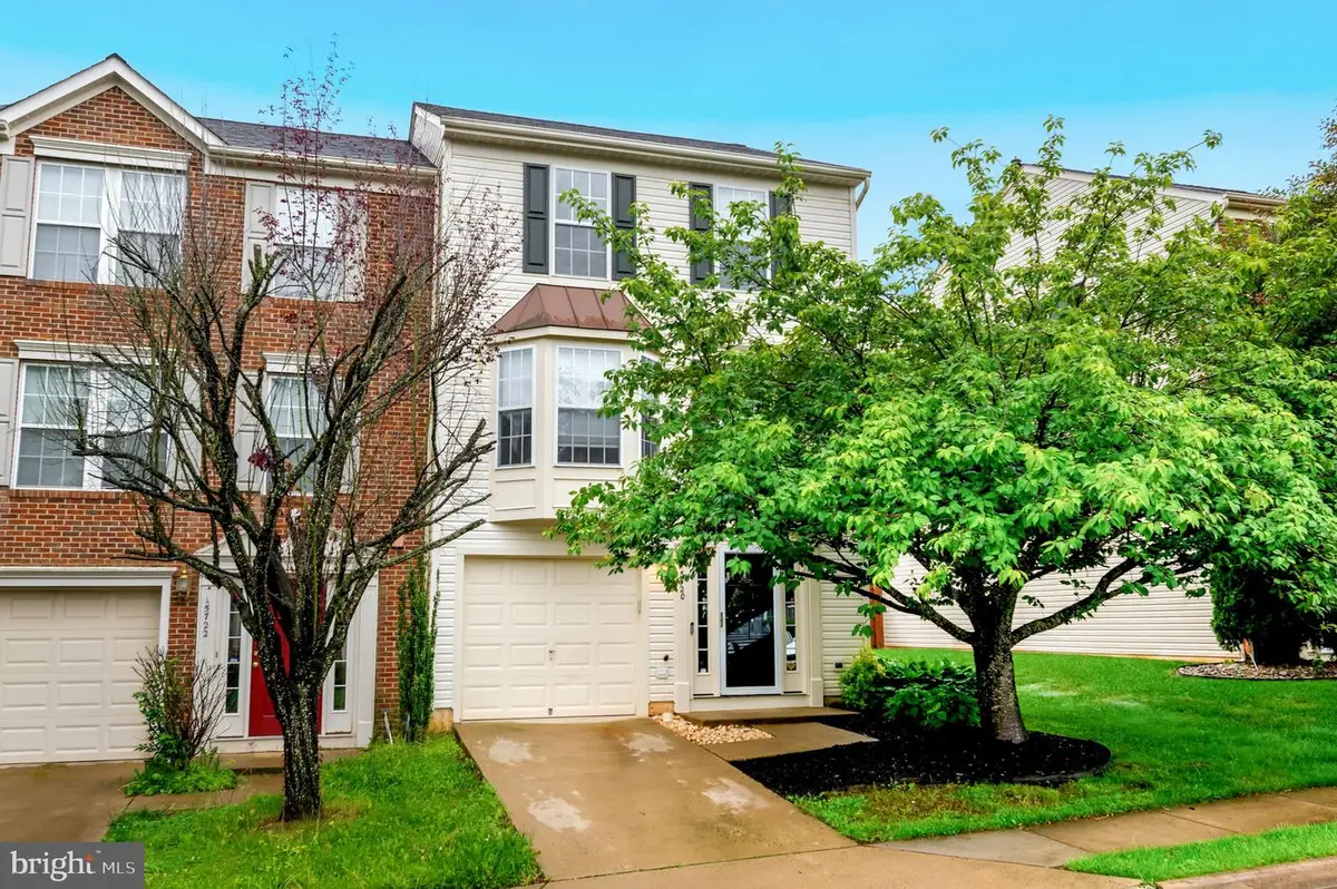 15720 Viewpoint Cir, Dumfries, VA 22025 - #1