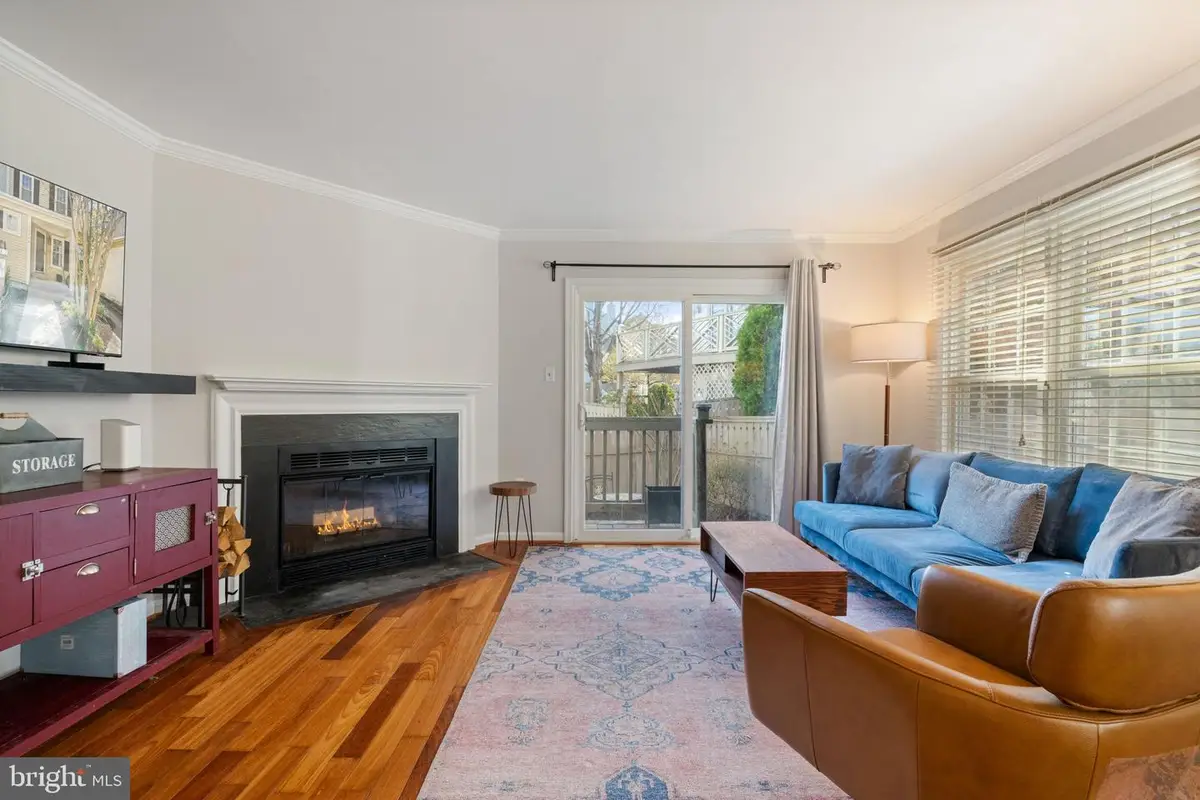 12840 Mill Brook Ct, Woodbridge, VA 22192 - #1