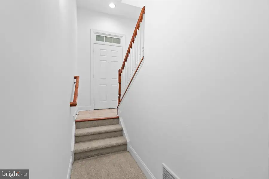 2254 Margraf Cir, Woodbridge, VA 22191 - #3