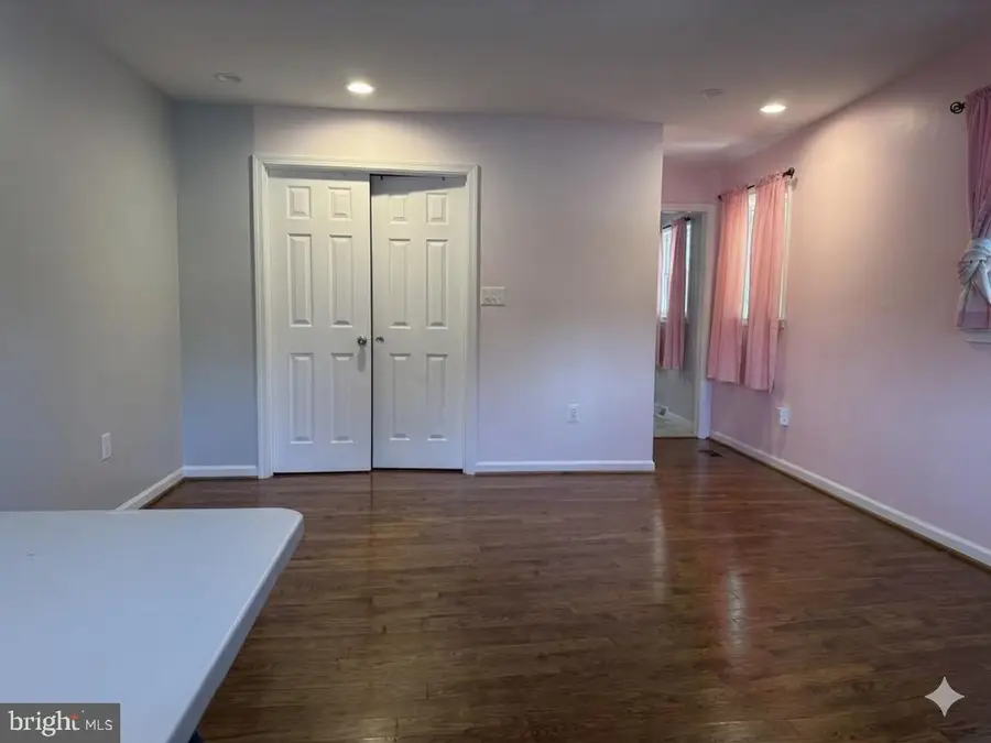 13438 Greenacre Dr, Woodbridge, VA 22191 - #2