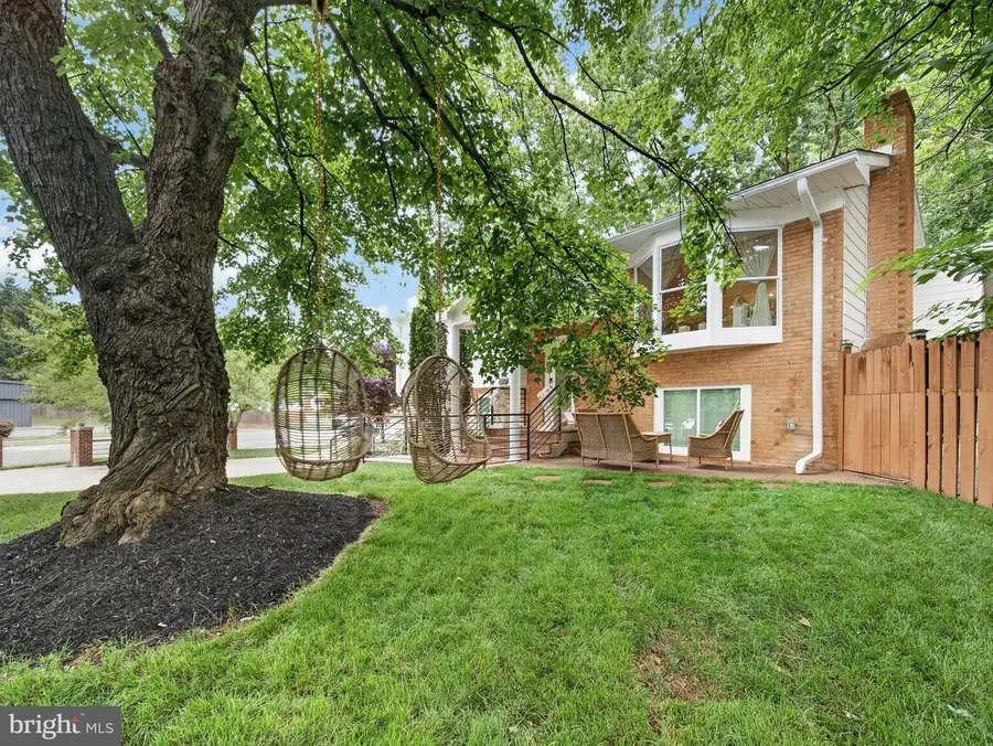 13427 Delaney Rd, Woodbridge, VA 22193 - #2