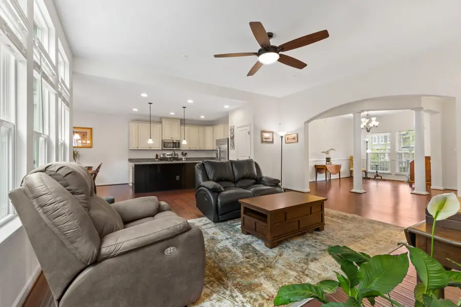 2629 Crossvine Dr, Dumfries, VA 22026 - #2