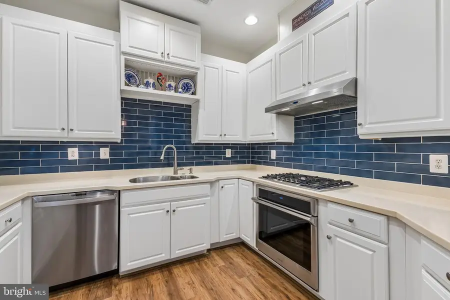 830 Belmont Bay Dr #406, Woodbridge, VA 22191 - #3
