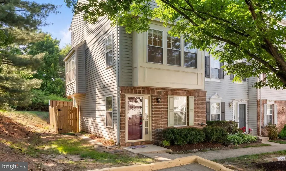 3650 Crosswater Ct, Woodbridge, VA 22192 - #1