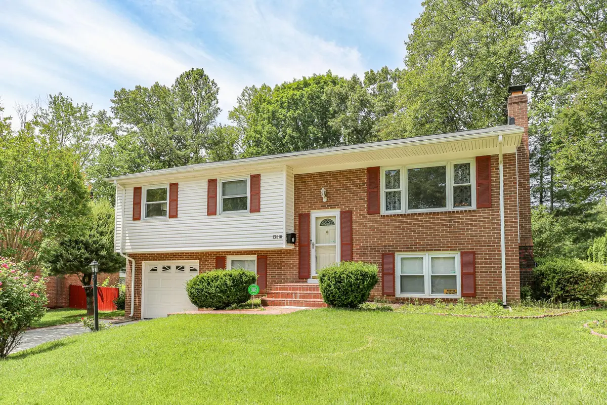 13810 Delaney Rd, Woodbridge, VA 22193 - #1