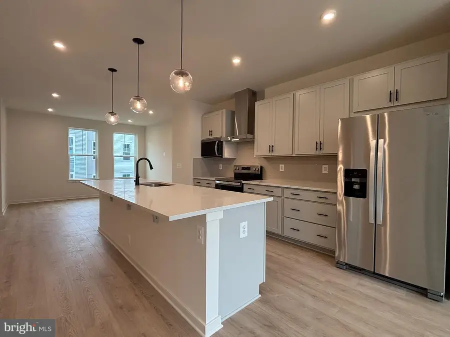 18024 Alicia Ave, Dumfries, VA 22026 - #3
