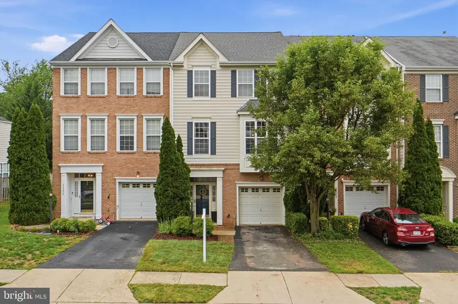 14222 Legend Glen Ct, Gainesville, VA 20155 - #3