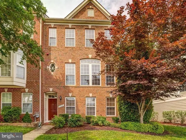 2722 Wakewater Way, Woodbridge, VA 22191 - #1