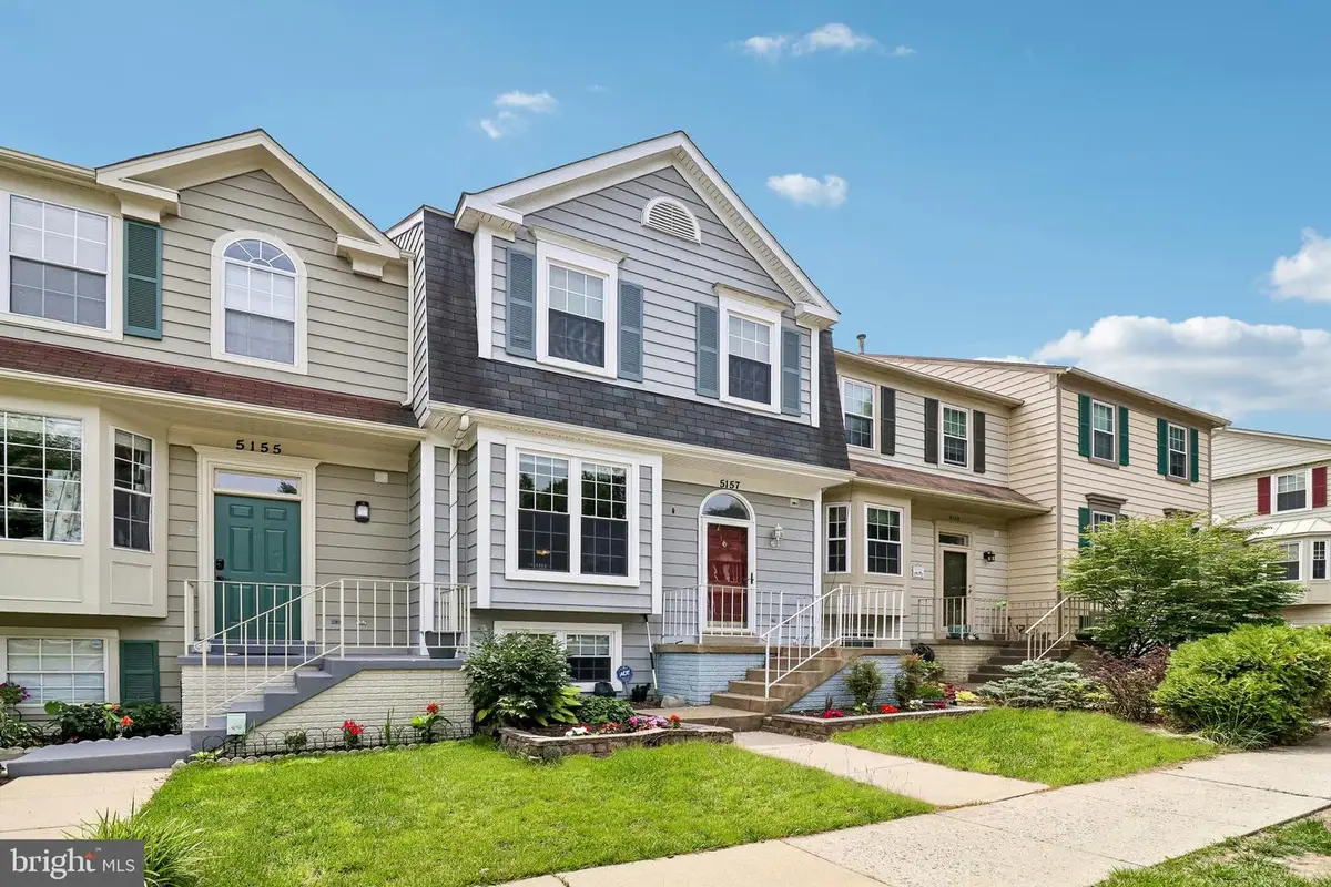 5157 Havering Way, Woodbridge, VA 22193 - #1