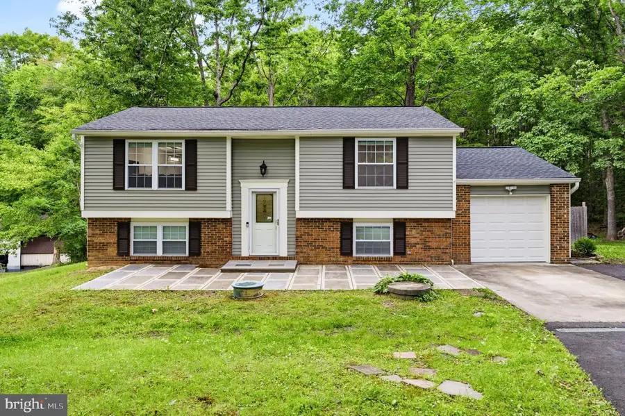 8136 Raphiel Ct, Manassas, VA 20112 - #2