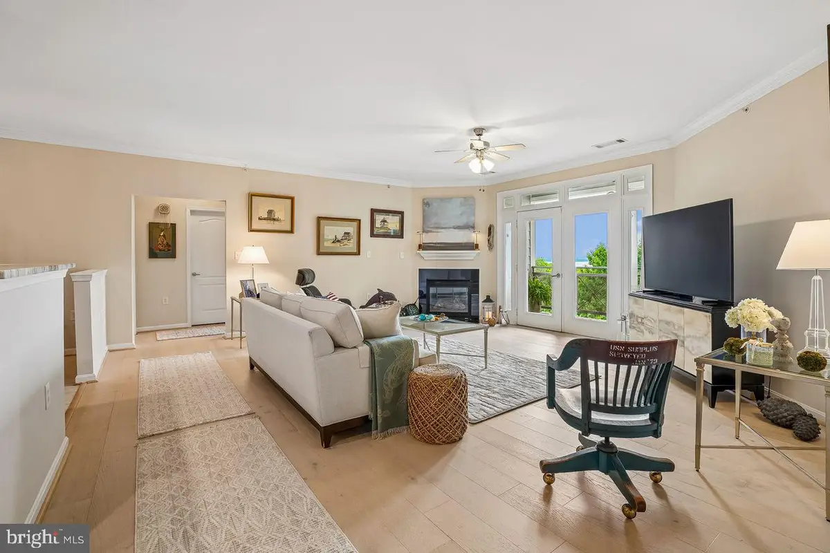 1601 Ladue Ct #402, Woodbridge, VA 22191 - #1