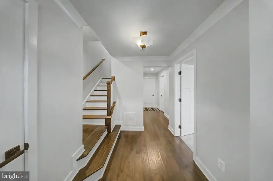 18109 Red Cedar Rd, Dumfries, VA 22026 - #2