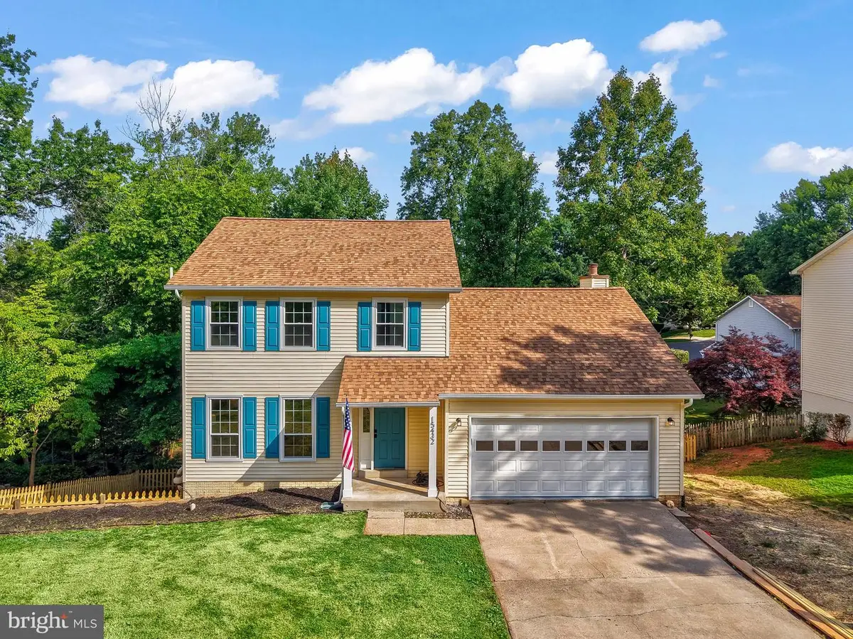 15432 Beachview Dr, Dumfries, VA 22025 - #1