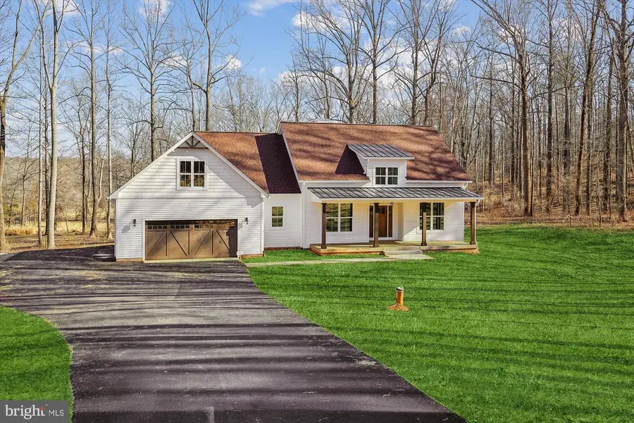 2412 Mountain Rd, Haymarket, VA 20169 - #2